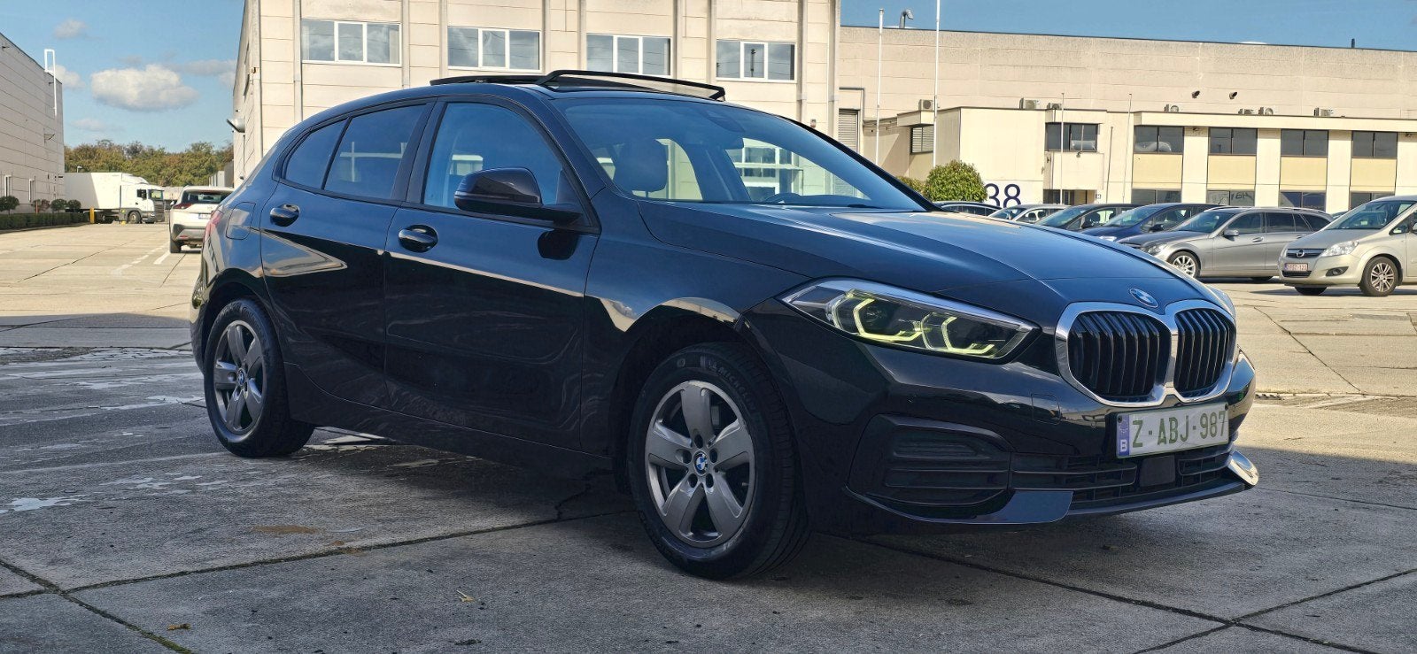2022 bmw 1 serie  118i  benzine automaat  15500+btw full opt, Auto's, 1 Reeks, Euro 6, Bedrijf, 1500 cc