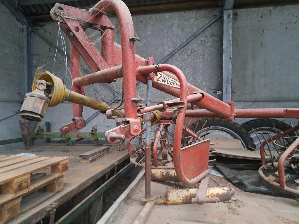 Hooikeerder PZ Strela, Ophalen, Veehouderij, Weidebouw