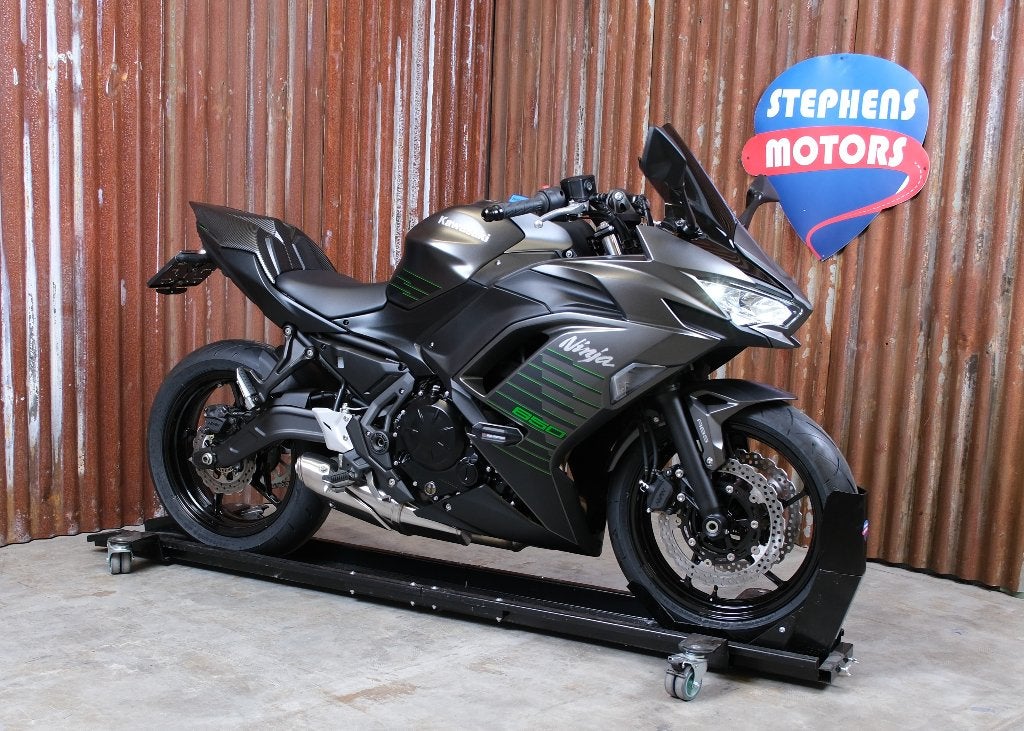 Kawasaki Ninja 650 Sport 35/50 kW, Entreprise, ABS, 2 cylindres, Permis Moto A2 minimum