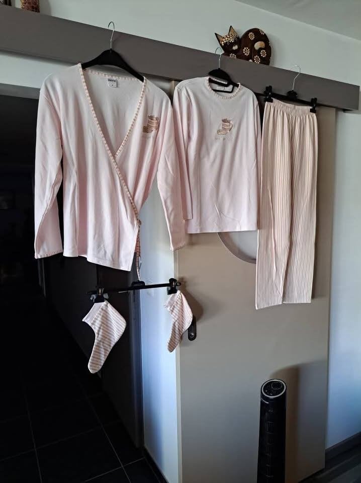 Perlina, pyjama setje, + slofjes + jasje, dames M, Kleding | Dames, Pyjama's, Perlina, Ophalen of Verzenden, Nieuw, Maat 38/40 (M)