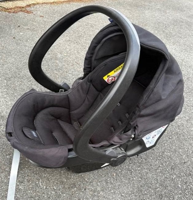 Maxi Cosi en auto bassis, Enfants & Bébés, Sièges auto, Enlèvement, Neuf, Chicco