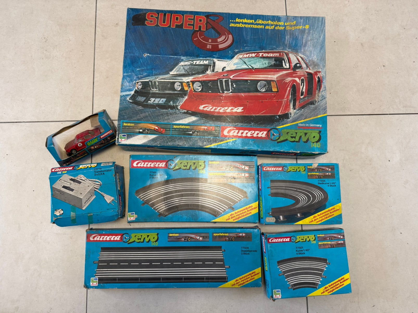 Carrera Servo 140 "Super 8" Racebaan Set/Extra Uitbreidingen, Ophalen, Zo goed als nieuw, Racebaan, Carrera