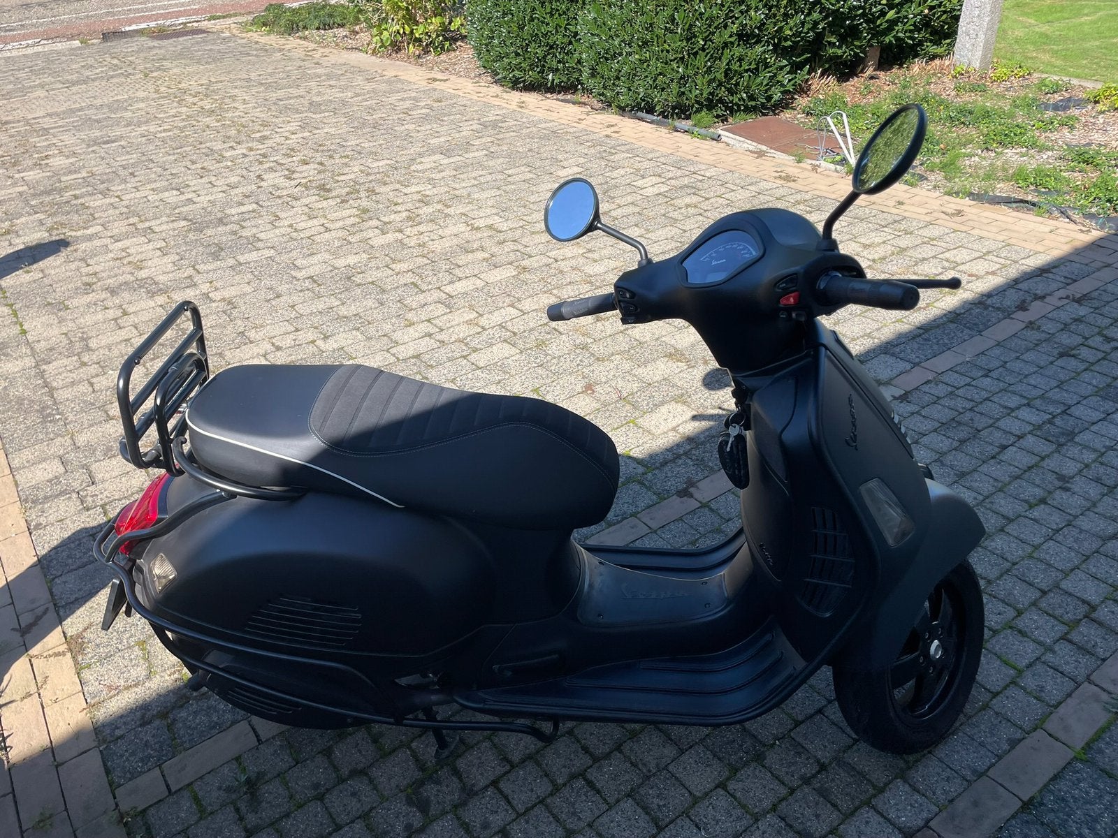 Vespa TV 300 cc Notte, Enlèvement, Comme neuf, Vespa