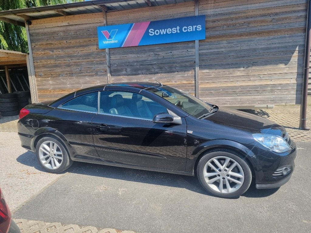 OPEL ASTRA CABRIO, Auto's, Voorwielaandrijving, https://public.car-pass.be/vhr/9c38bd83-5941-4c4b-9a87-e0d0bb20adcf, Automatische klimaatregeling