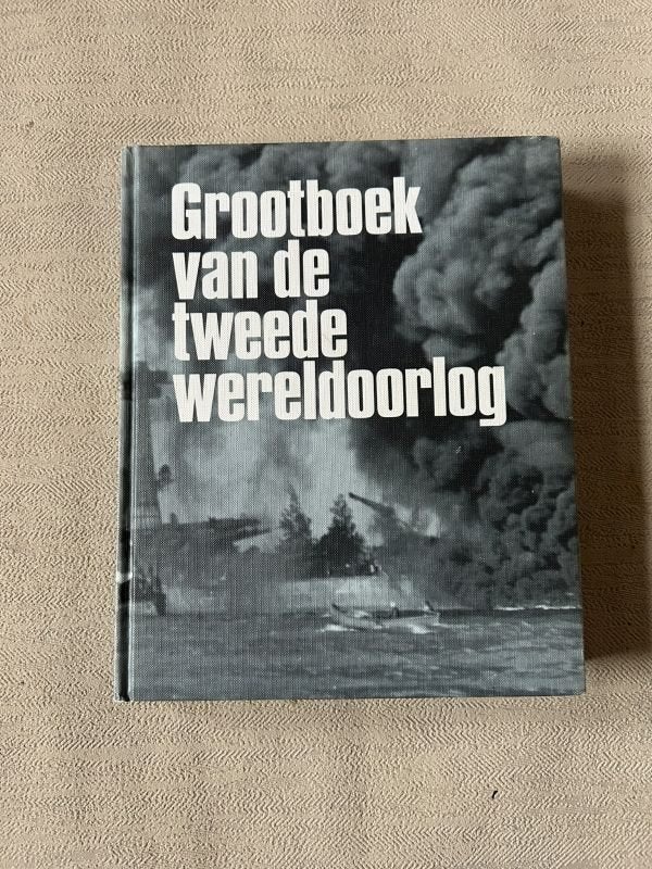 WO II. Grootboek van de Tweede Wereldoorlog., Livres, Enlèvement ou Envoi, Deuxième Guerre mondiale, Utilisé, Général