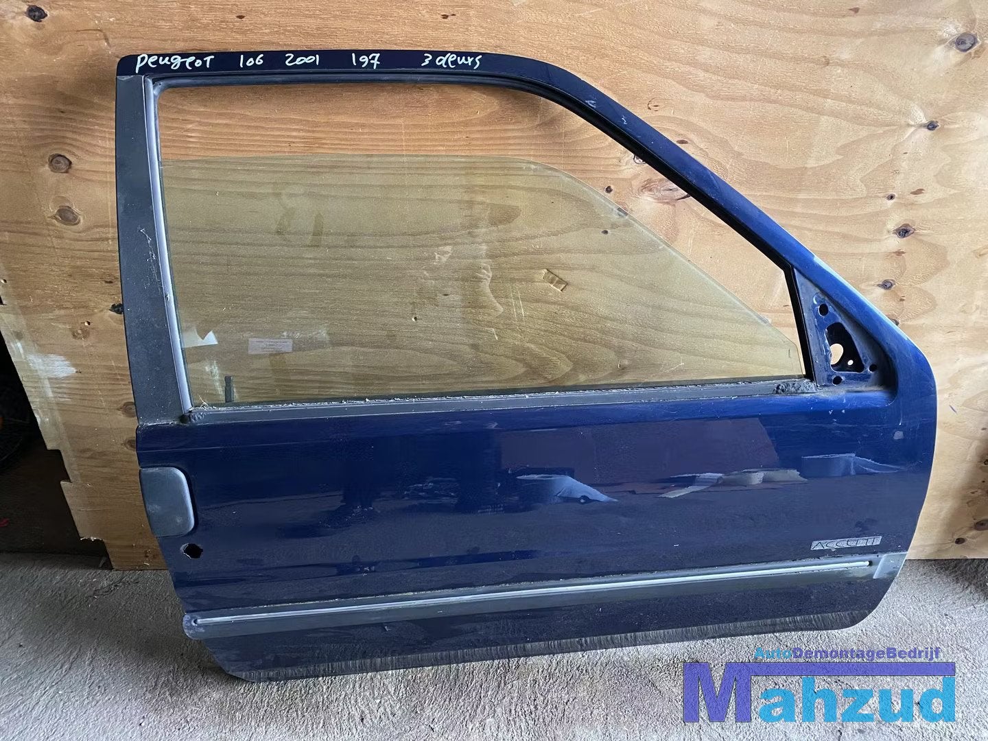 PEUGEOT 106 BLAUW KPKD Rechts rechter deur portier, Autos : Pièces & Accessoires, Taurusavenue 1
2132 LS  Hoofddorp, NL, Contact.group@renault.com