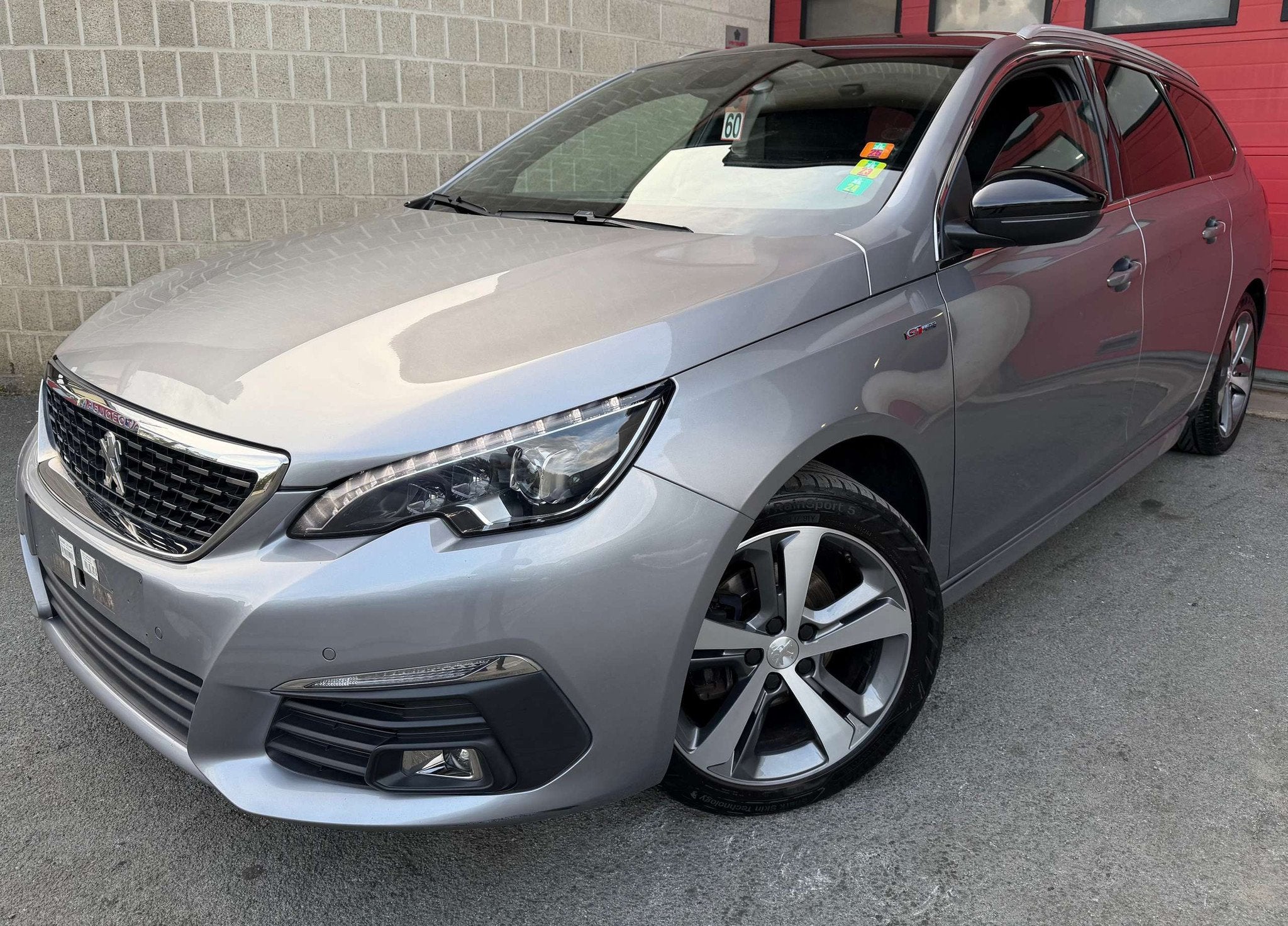 Peugeot 308 SW 1.5 BlueHDi GT Line + CLIM + NAVI + XÉNON, Autos, Argent ou Gris, Achat, Euro 6, Entreprise