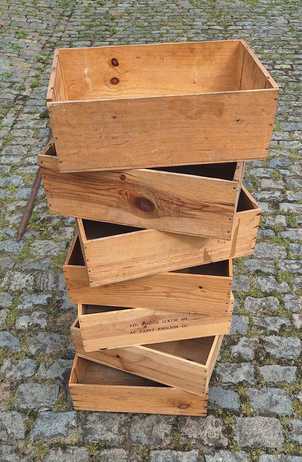 Set grote wijnkisten, Ophalen