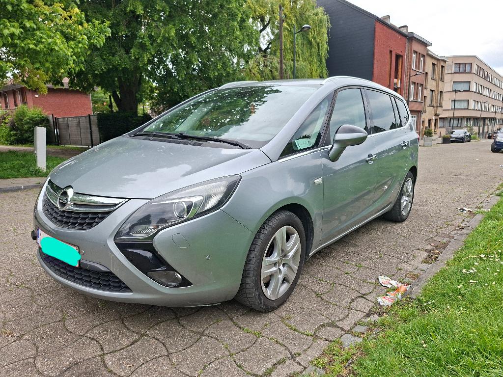 opel zafira tourer 1.4 benzine + lpg avec feuille R, Autos, Opel, Particulier, Zafira, ABS, Caméra de recul, Airbags, Air conditionné