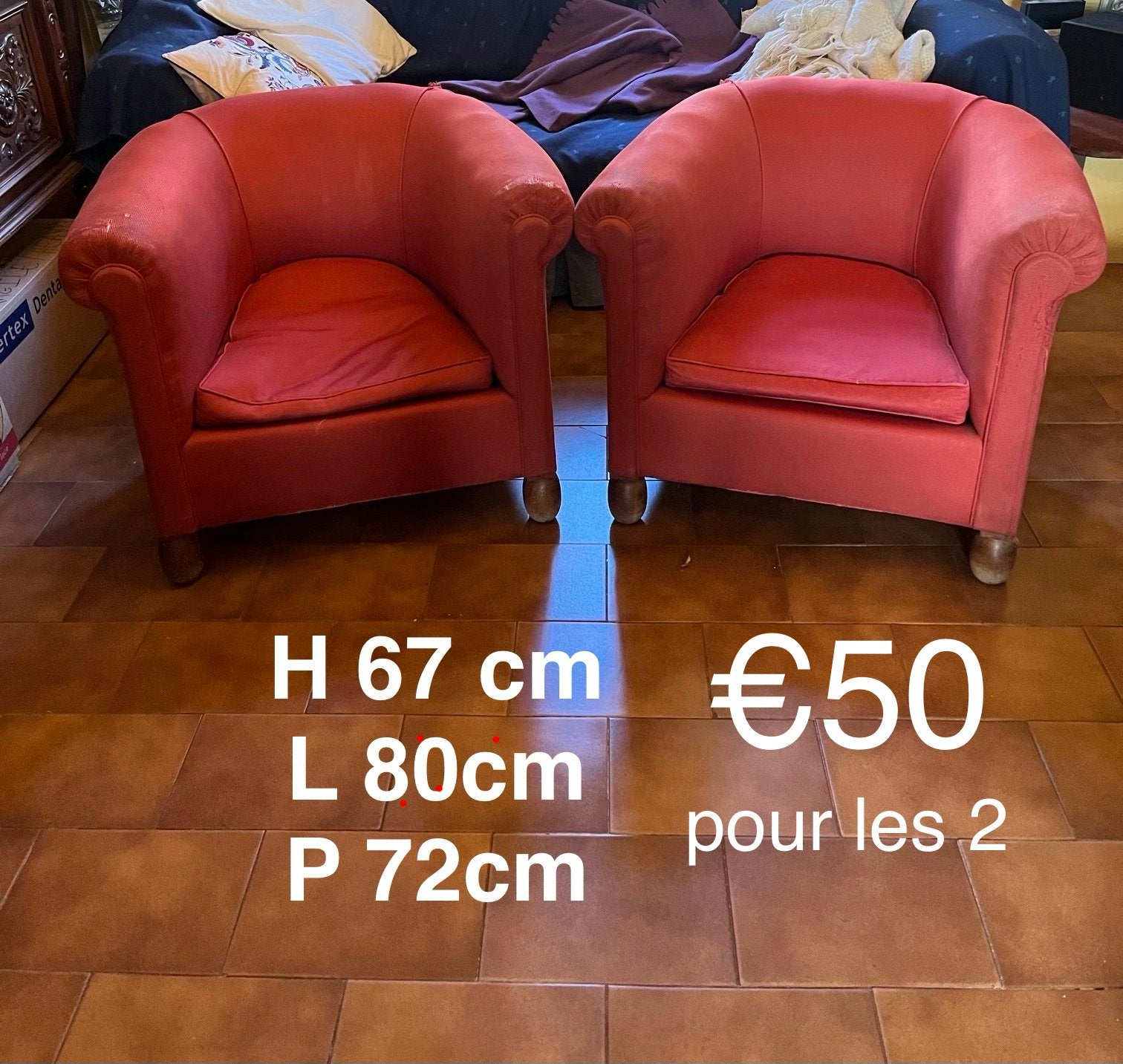 Paire de fauteuils clubs en tissu rouge (Lot de 2), Moins de 75 cm, Enlèvement, Utilisé, Classique