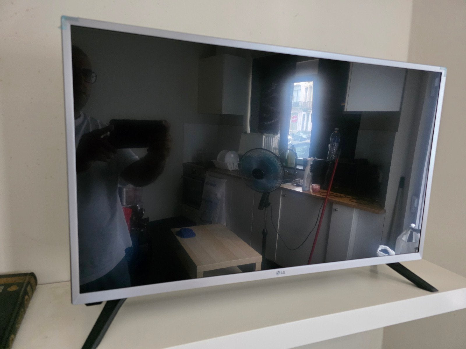 TV LG 32" Smart TV – 70 €, TV, Hi-fi & Vidéo, Télévisions, Enlèvement, LG, Smart TV