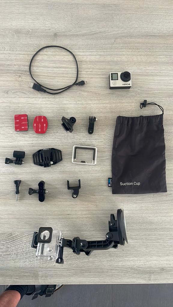 Gopro hero 4 + accessoires, Ophalen, Zo goed als nieuw, GoPro