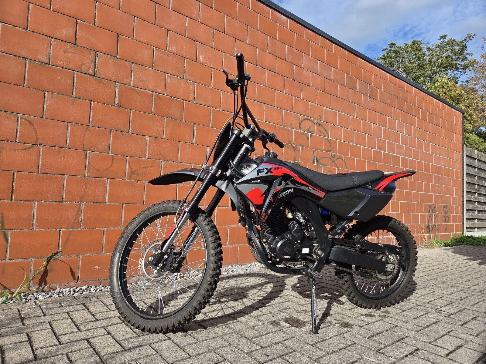 250cc crossmotor te koop, Ophalen, Zo goed als nieuw, 5 versnellingen, 250 cc