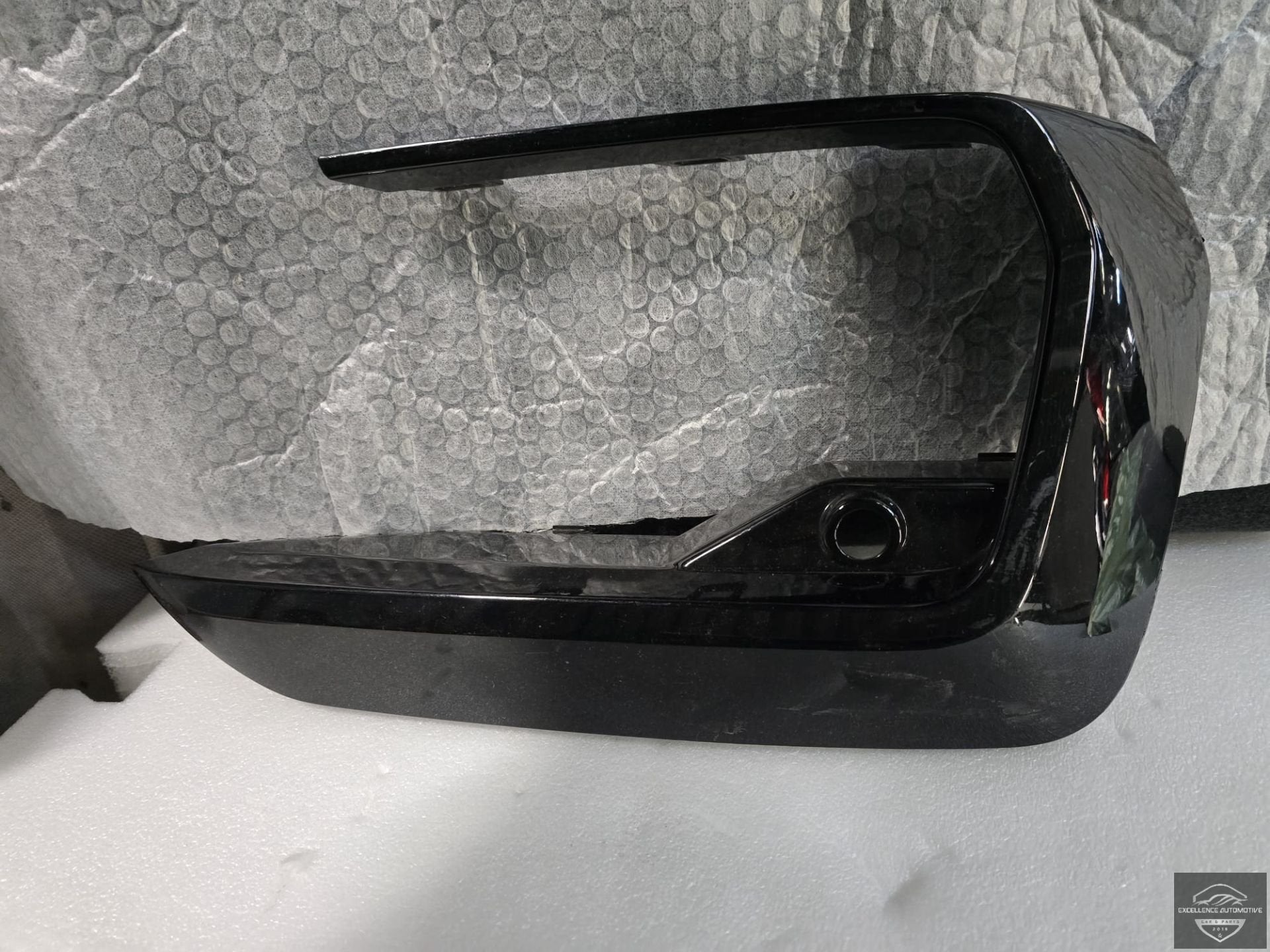 Grille de pare-chocs avant droite pour VW Touran 5T 5TA R-Li, Autos : Pièces & Accessoires, Pare-chocs, Volkswagen, Volkswagen AG
