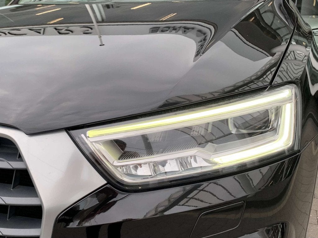 Audi Q3 1.4 TFSI 150 CV / S-TRONIC BOITE AUTO / TOIT PANO /, Achat, Entreprise, Noir, 5 portes
