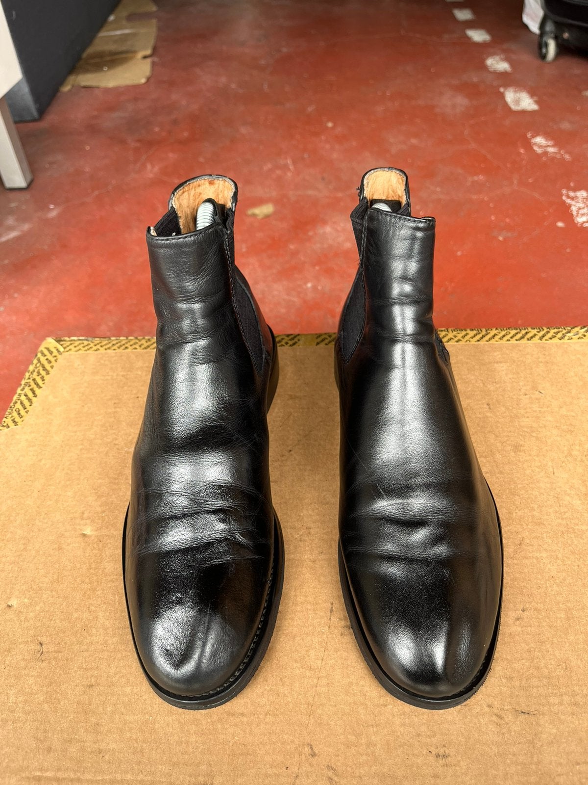 Chelsea Boots Church’s, Enlèvement ou Envoi, Porté, Noir