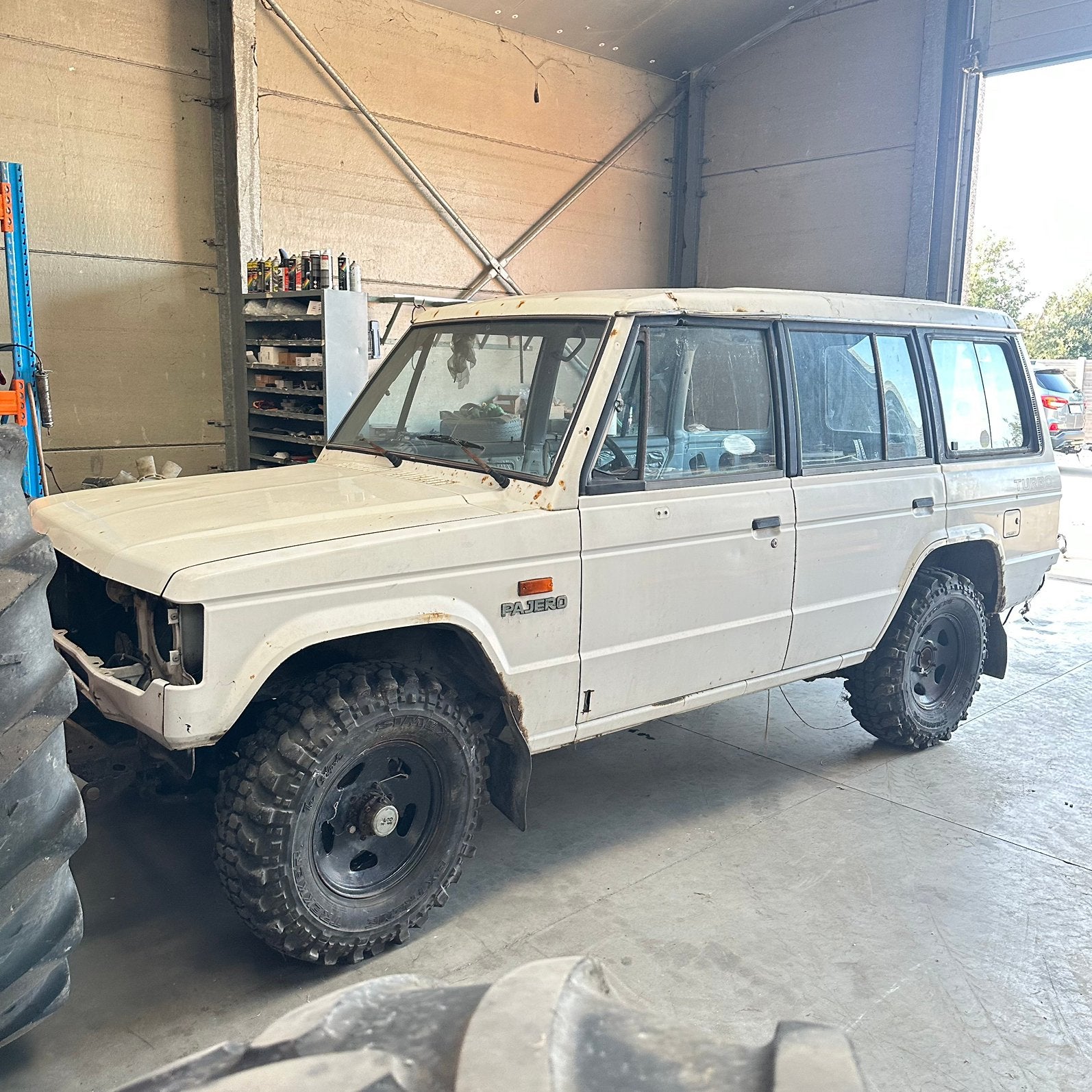 Mitsubishi pajero mk1 2.5td lwb voor onderdelen, Particulier, Te koop, Mitsubishi