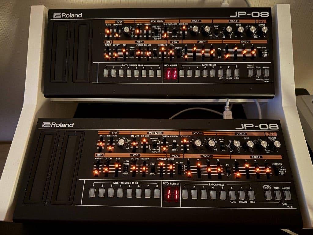 Roland JP-08 (Jupiter 8) x2 met stand, dacksavers en extra, Ophalen, Roland