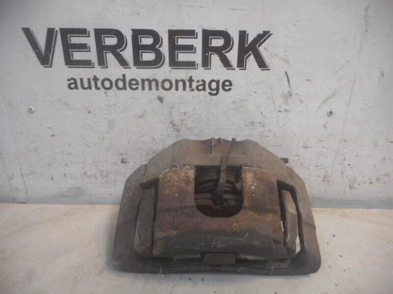 REMKLAUW LINKS VOOR Opel Vectra C GTS (fnrg-60), Bahnhofsplatz 65423 Rüsselsheim am Main, DE, Enlèvement ou Envoi, Opel, Opel Automobile GmbH