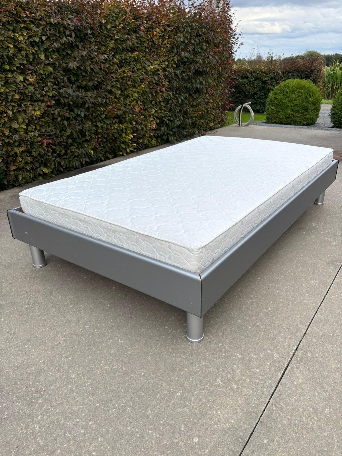 Lit 1 personne avec sommier et matelas, Maison & Meubles, Matelas, Une personne, Enlèvement, Utilisé