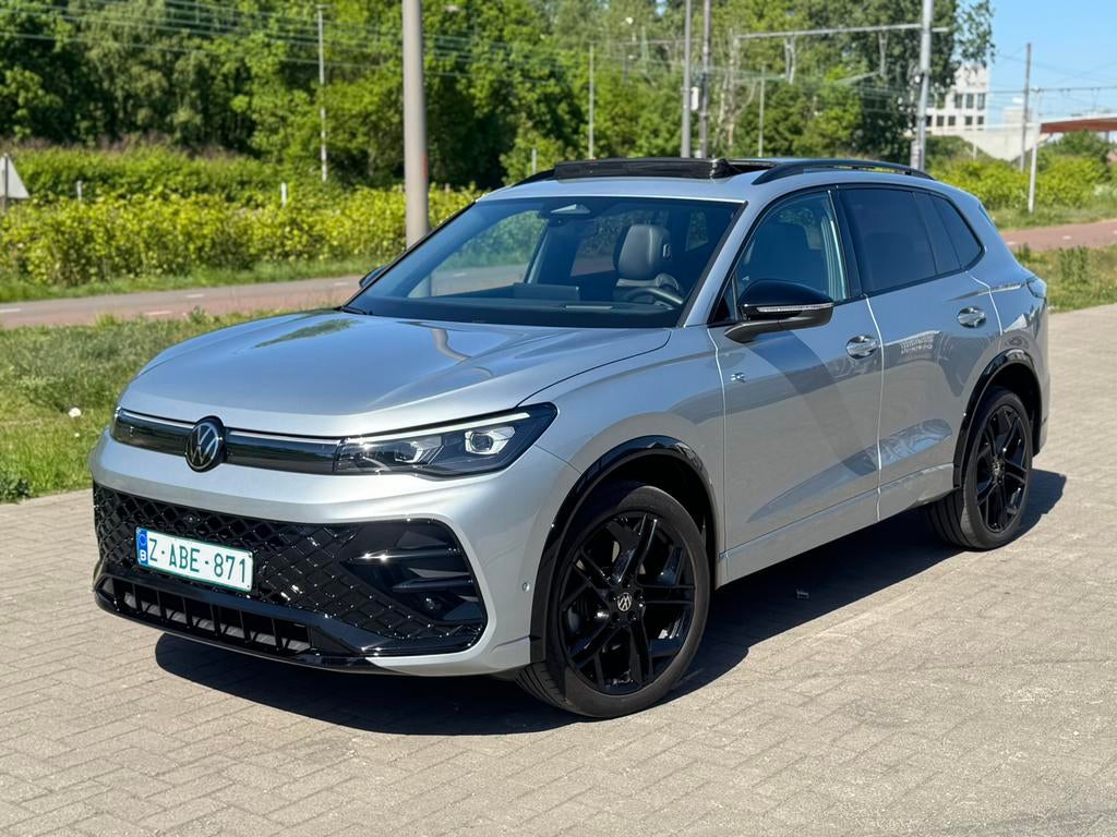 VW TIGUAN // R-line // AUTOMAAT // DIESEL, Auto's, Volkswagen, Automaat, Monovolume, Leder, Bedrijf