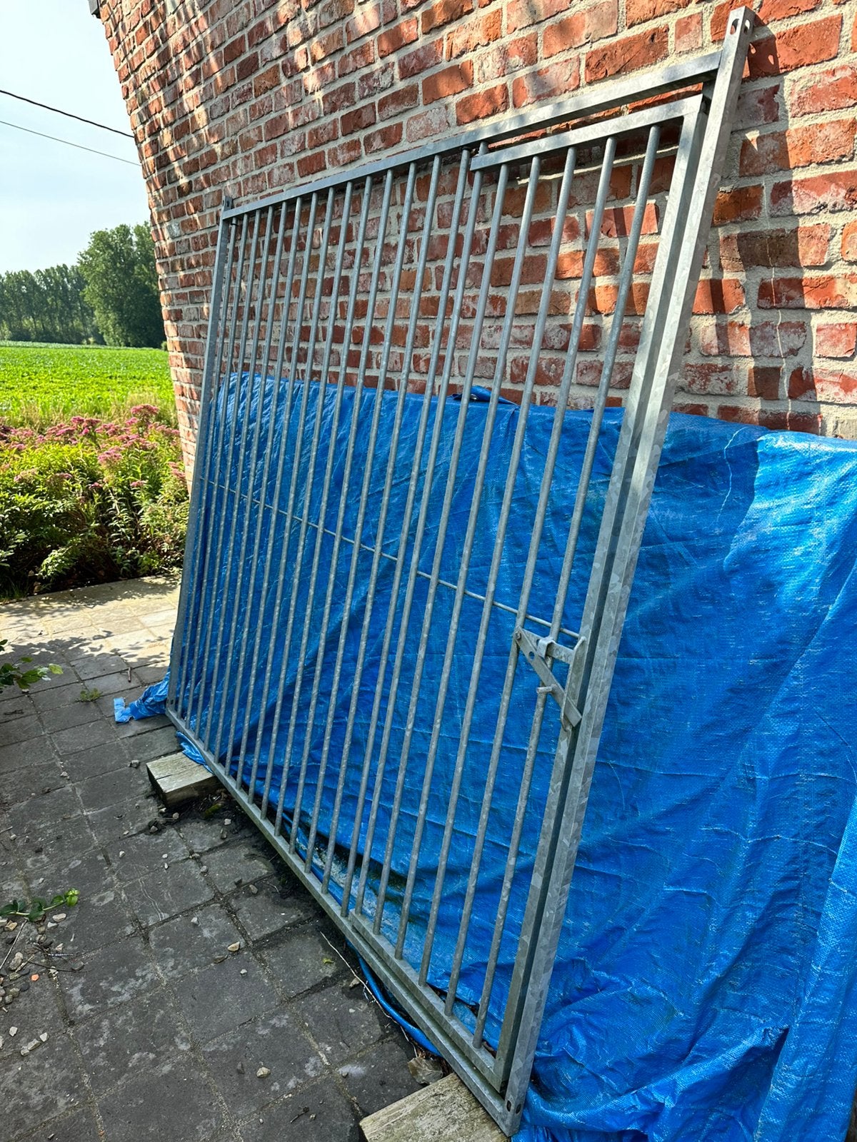 Hondenren deurgedeelte, Ophalen, Zo goed als nieuw