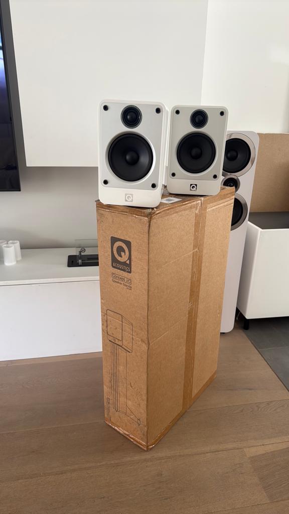 Enceintes Q Acoustics Concept 20 + supports, Enlèvement, Comme neuf