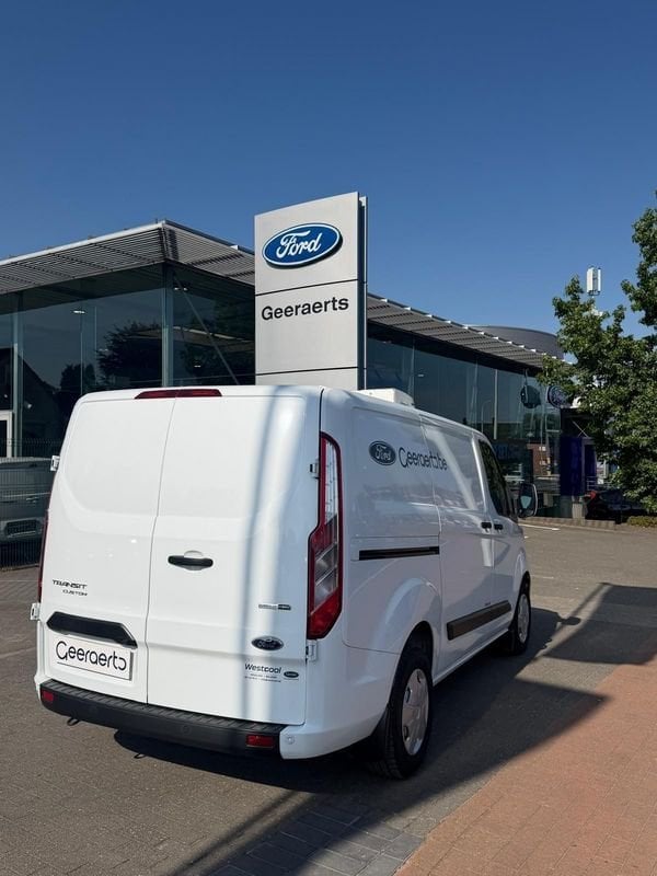 Ford Transit Custom, Achat, Entreprise, Boîte manuelle, https://public.car-pass.be/vhr/bbb194dd-cfb4-498c-a3e5-981182f6dc6f