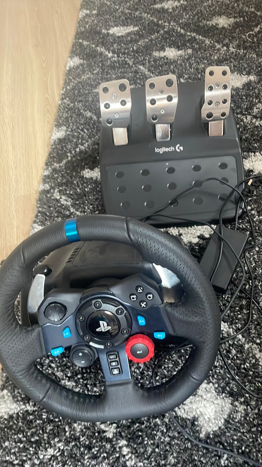 Logitech G29 Driving Force racestuur met 3 pedale, Enlèvement, Comme neuf