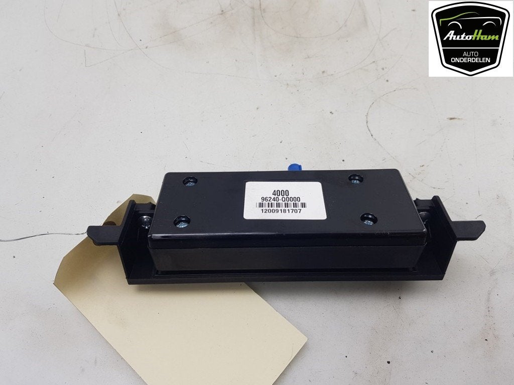 ANTENNE Hyundai i20 (BC3) (01-2020/-) (|96240Q0000|), Hyundai Motor Deutschland GmbH, Kaiserleipromenade 5
63067  Offenbach am Main, DE