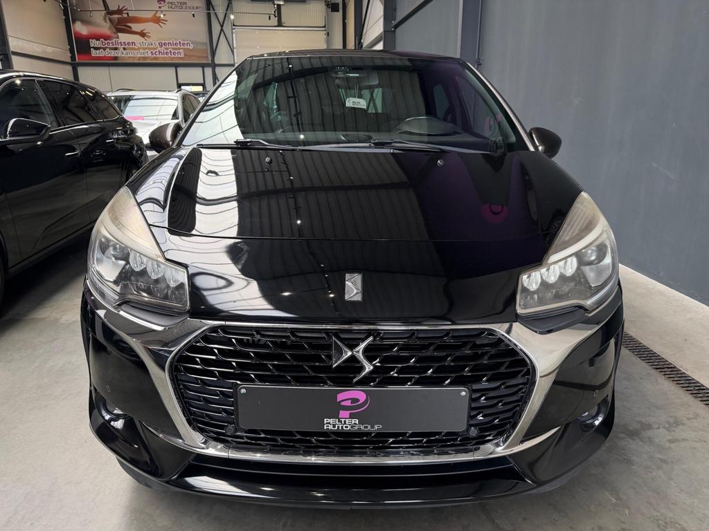 Citroen DS3 1.2i pure tech 1ste eig. Navi Camera, Auto's, Citroën, 0 kg, 1199 cc, 0 kg, Zwart