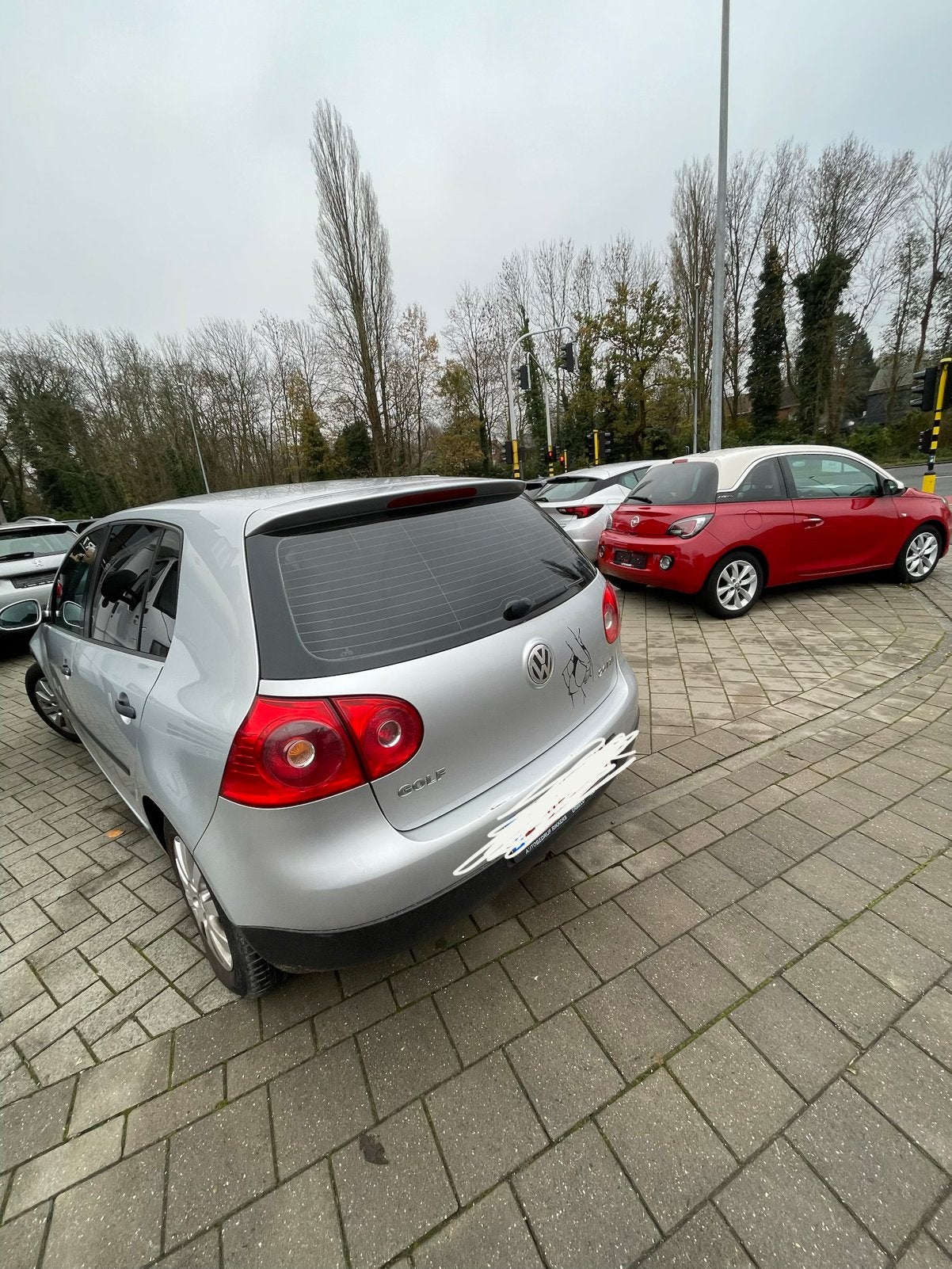 Auto golf 5 2004 2.0 FSI automaat, Autos, Volkswagen, Argent ou Gris, Achat, Entreprise, 5 portes