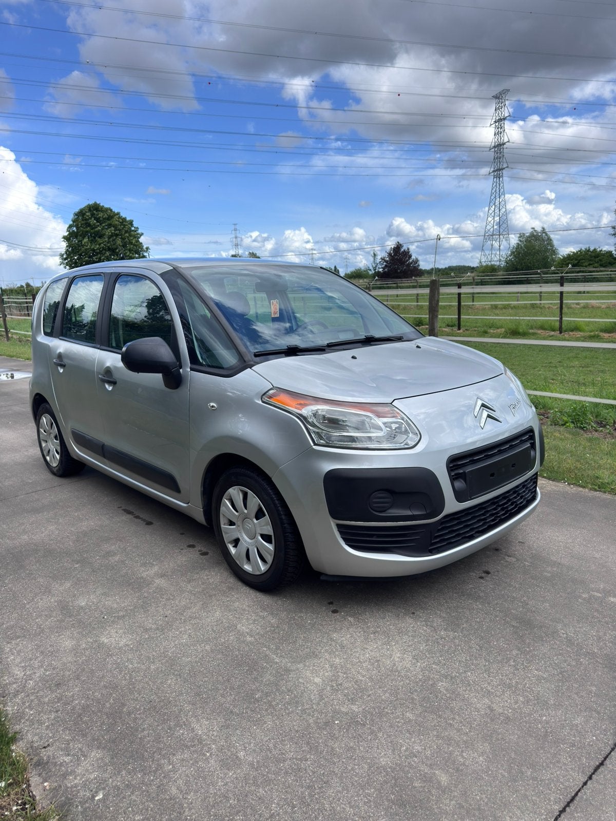 Cietroen C3 Picasso 1.4 VRTI met keuring voor verkoop 2350 E, Auto's, Citroën, Euro 5, Zwart, 4 cilinders, Electronic Stability Program (ESP)