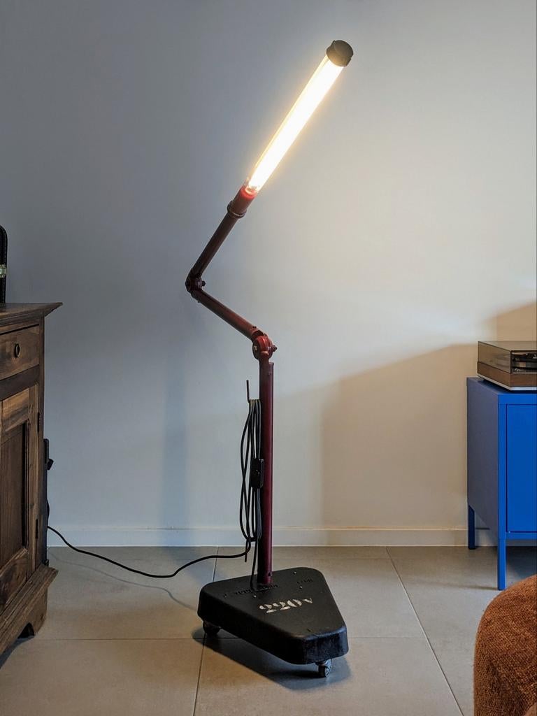 J. Toulemonde Paris - Vintage industriële staande lamp, Ophalen, Industrieel design vintage loft staande lamp flos eames, Zo goed als nieuw