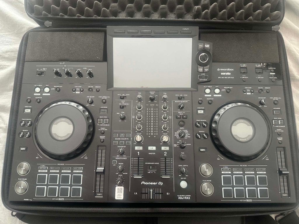 Pioneer DJ XDJ-RX3 + travel case & dust cover, Muziek en Instrumenten, Ophalen, Zo goed als nieuw, Draaitafel, Pioneer