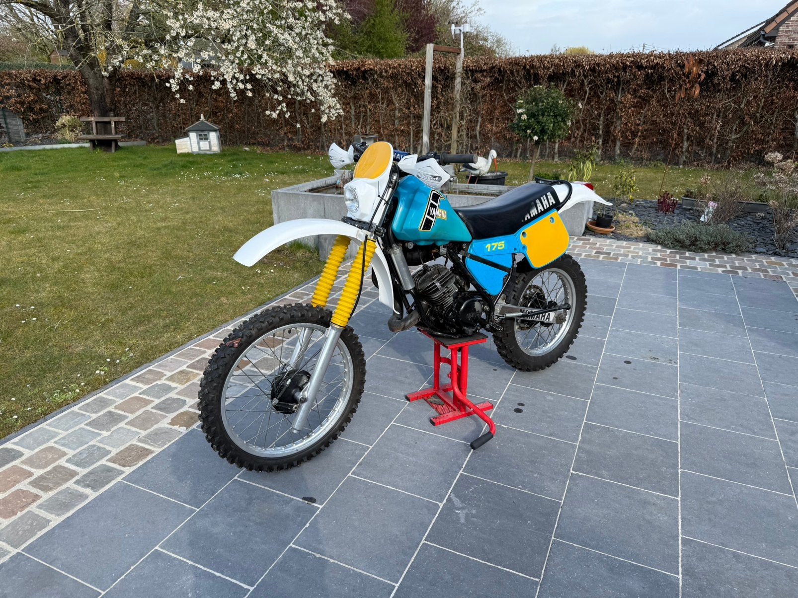 Yamaha IT175 avec papiers, Motos, Motos | Yamaha, Occasion, Jusqu'à 11 kW, Particulier, Enduro