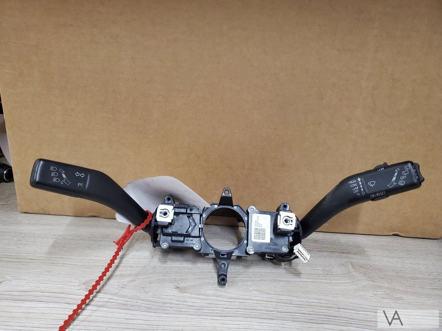 VW Caddy 2012 - 2020 stuurkolom schakelaar 5k0953521bj €30, Gebruikt, -, Volkswagen, -