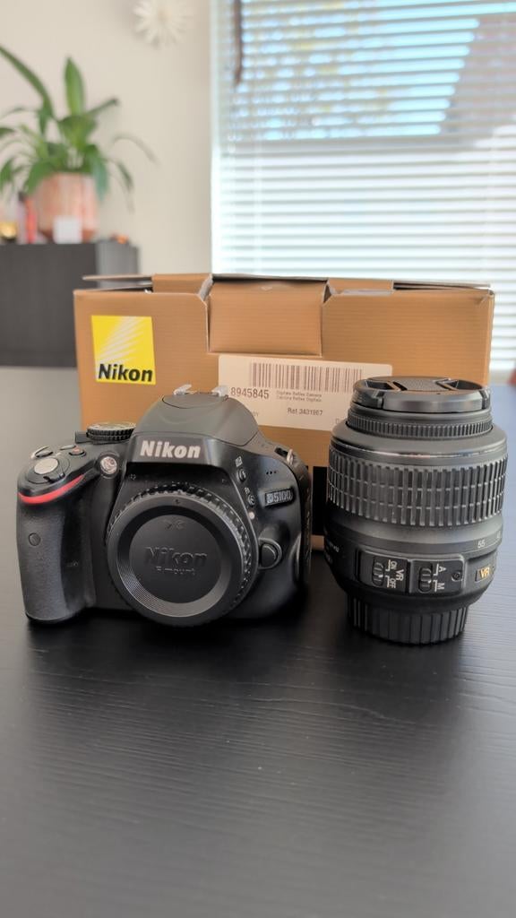 Nikon D5100 body + Nikon AF-S 18-55mm 1:3.5-5.6G, Ophalen of Verzenden, Spiegelreflex, Nikon