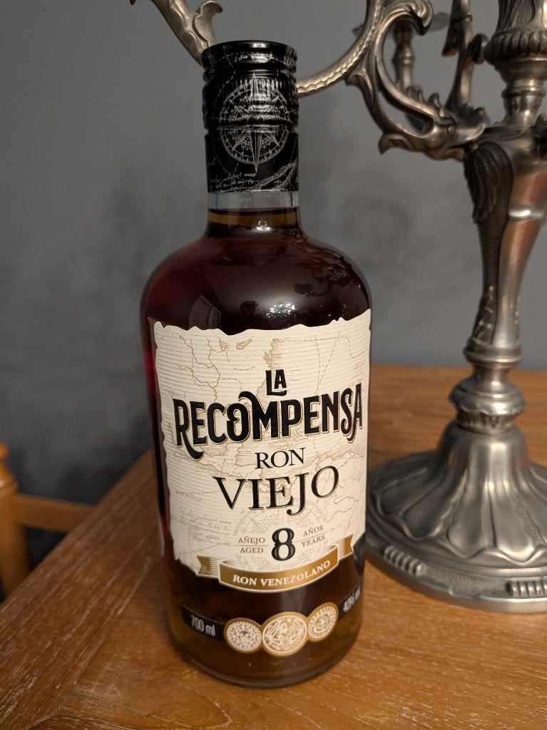 Bouteille Rhum Vieux Vénézuélien 8 Ans - 70cl, Neuf, Enlèvement ou Envoi, Pleine, Autres types