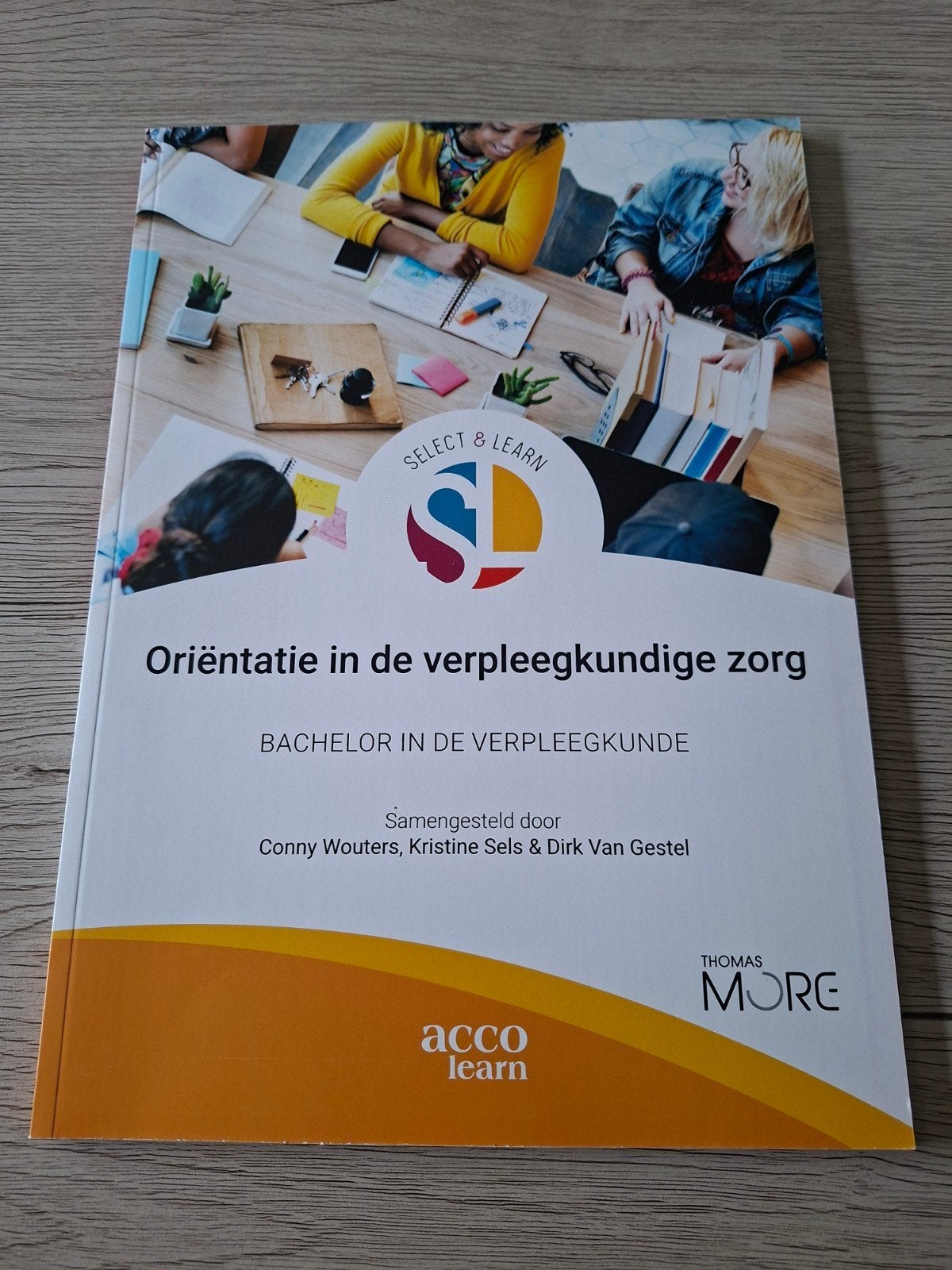 Oriëntatie in de verpleegkundige zorg, Boeken, Ophalen, Nieuw, Conny Wouters