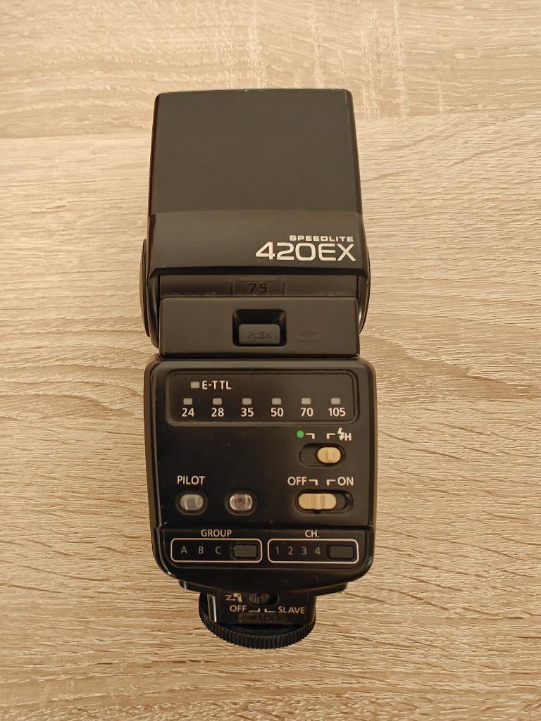 Mooie Canon Speedlite 420EX Flitser te koop, TV, Hi-fi & Vidéo, Photo | Flash, Enlèvement ou Envoi, Comme neuf, Canon, Inclinable