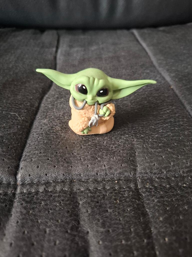 Baby Yoda avec chaîne, Collections, Enlèvement, Comme neuf, Figurine