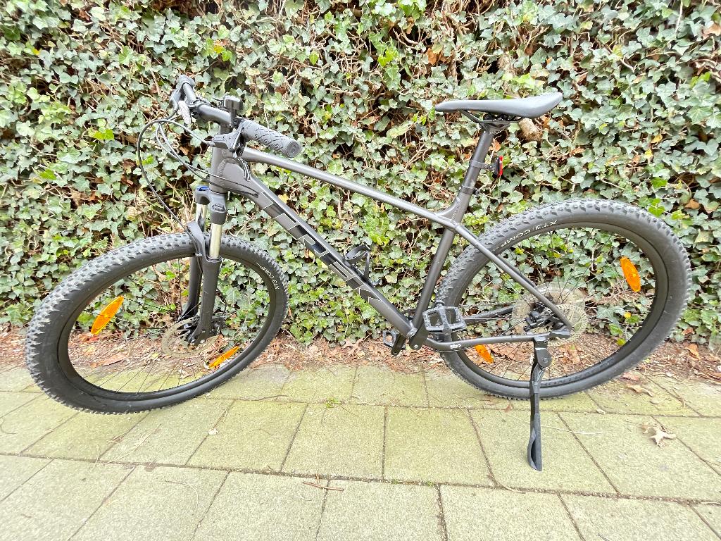 Mountainbike Trek, Fietsen en Brommers, Vering, 15 tot 20 versnellingen, 57 tot 61 cm, Ophalen