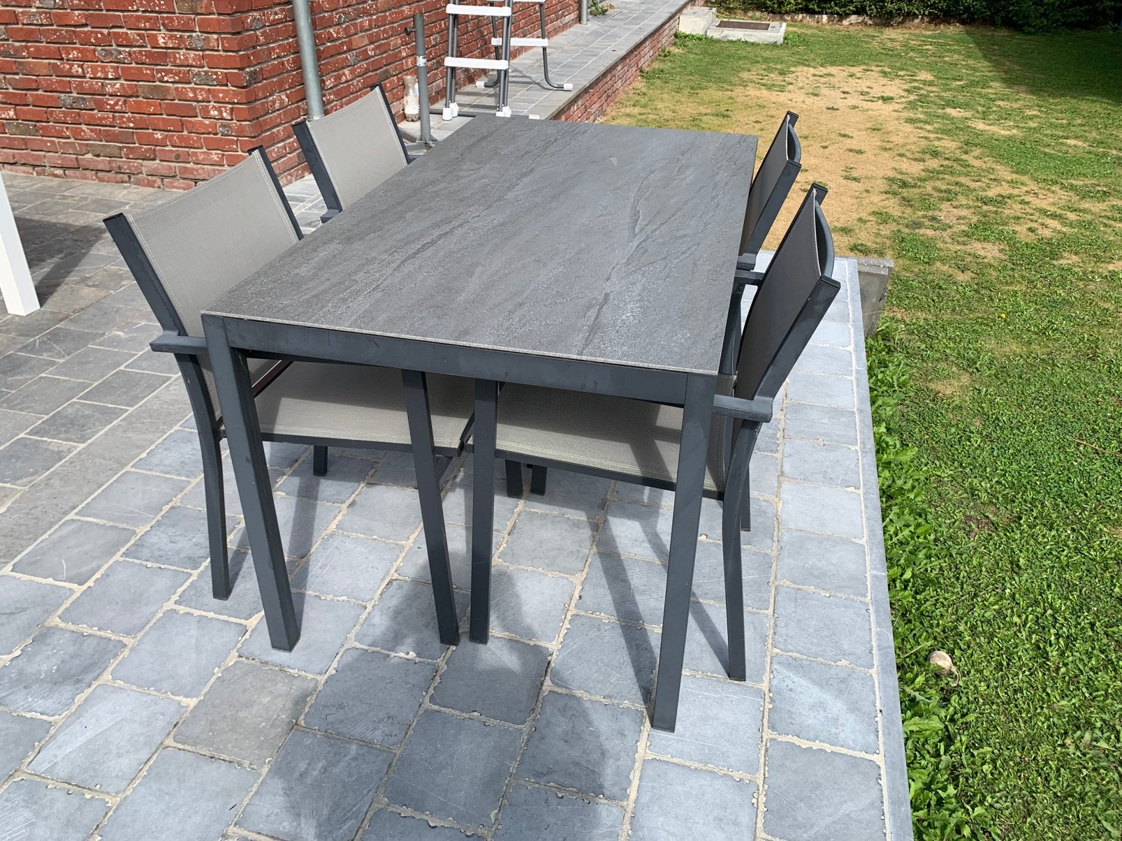 Grijze tuintafel Bristol, Tuin en Terras, Ophalen, Gebruikt, Rechthoekig, Aluminium