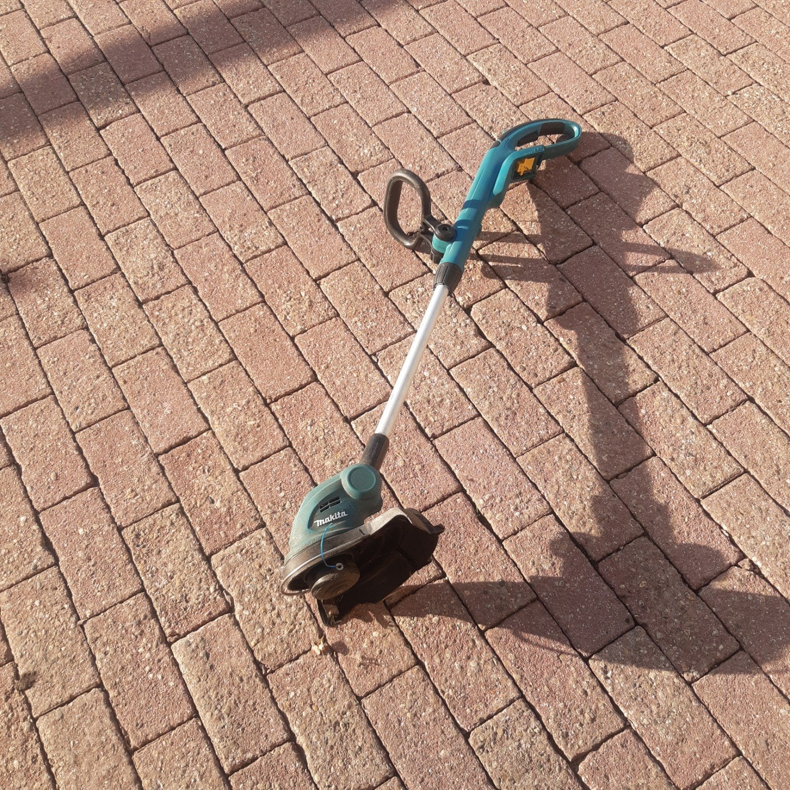 makita DUR181, Tuin en Terras, Bosmaaiers, Ophalen, Gebruikt, Makita