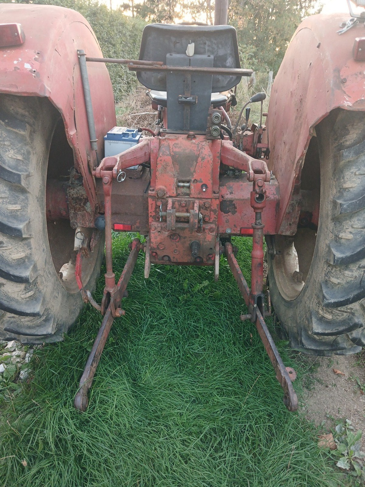 tracteur international 523, Ophalen, Gebruikt, 2500 tot 5000, Case IH