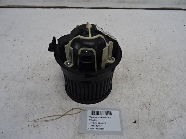 RADIATEUR MOTEUR Peugeot 308 SW (4E / H) (01-2007/10-2014), Autos : Pièces & Accessoires, Utilisé, Peugeot