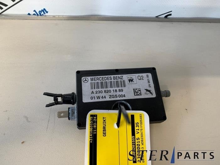 Antenne amplificateur d'un Mercedes SL, 3 mois de garantie, Utilisé, -, -