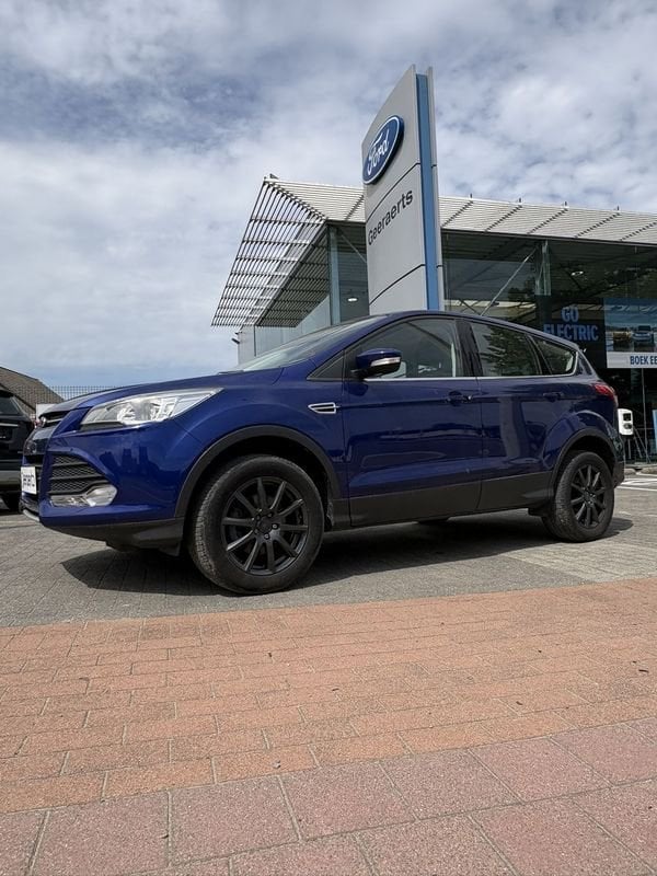 Ford Kuga EcoBoost Business Edition 4X2 Start/Stop, Voorwielaandrijving, Stof, Gebruikt, Blauw
