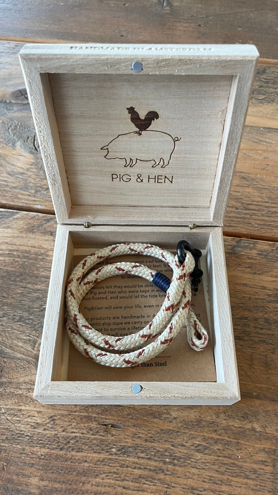 Pig & Hen armband, Ophalen of Verzenden, Zo goed als nieuw